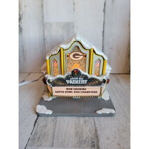 Hawthorne Village the Packers theater 2003 NFL football accessory Xmas